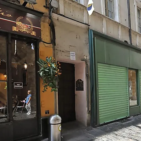 Cozy In Center By Wonderful Italy Turijn