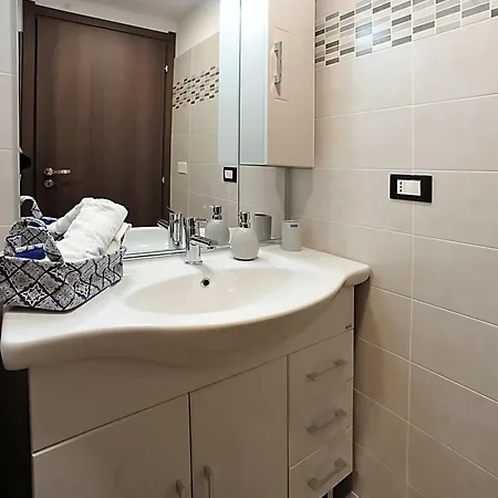 Appartement Cozy In Center By Wonderful Italy