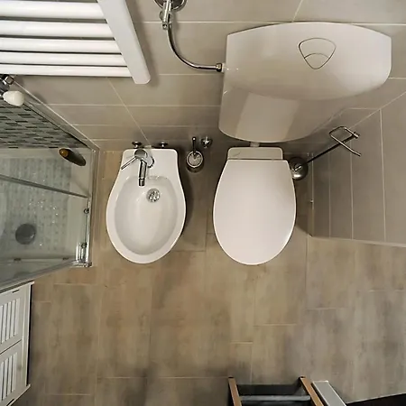 Cozy In Center By Wonderful Italy Turijn