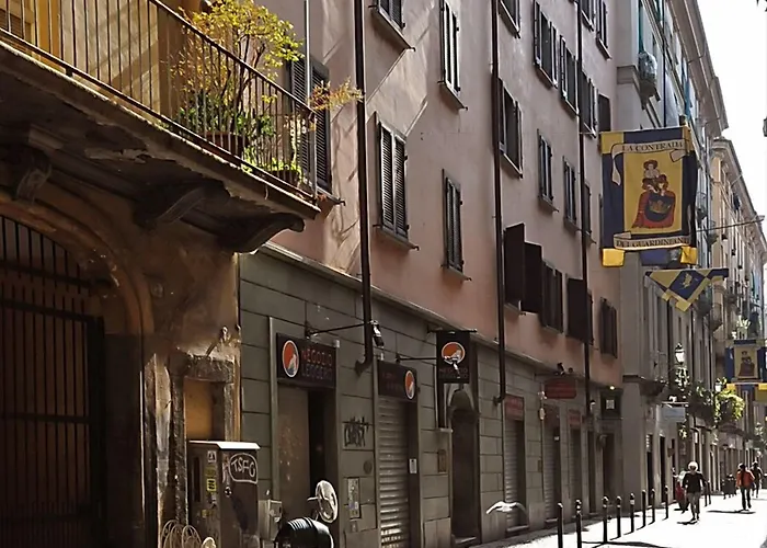 Cozy In Center By Wonderful Italy Apartman