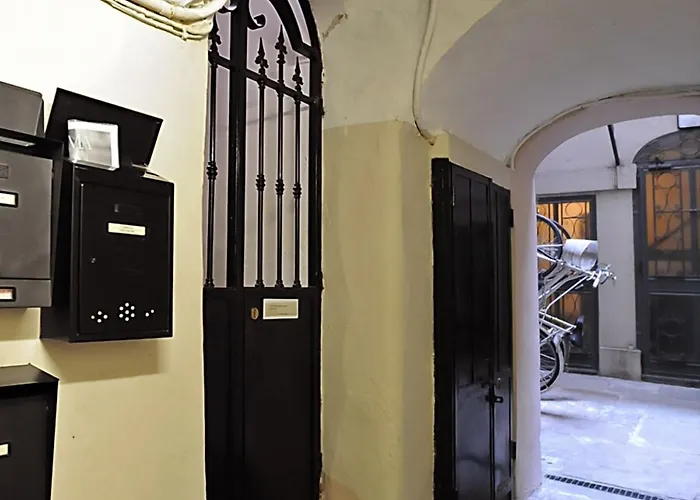 Cozy In Center By Wonderful Italy Apartman Torino