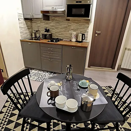Cozy In Center By Wonderful Italy Apartament